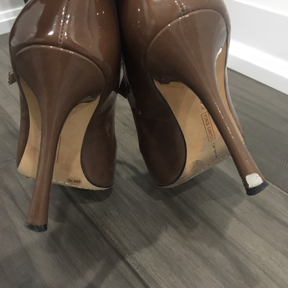 Vince Camuto Pumps - 6M - Picture 4 of 4